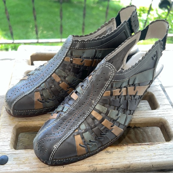 Pikolinos Romana Heels Womens Sz. US 9.5 EU 40 Woven Closed Toe Shoes. EUC - Picture 2 of 11